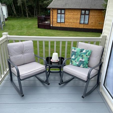 Lazy Bear Lodge Northumberland Swarland エクステリア 写真