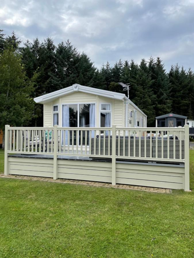 Lazy Bear Lodge Northumberland Swarland エクステリア 写真
